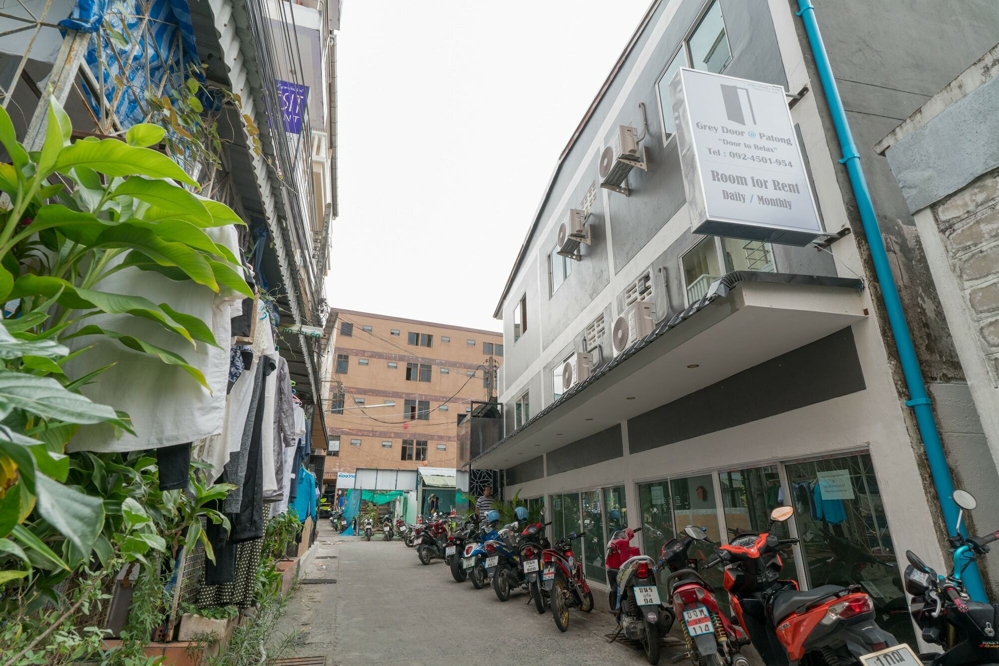 Grey Door Otel Patong Dış mekan fotoğraf